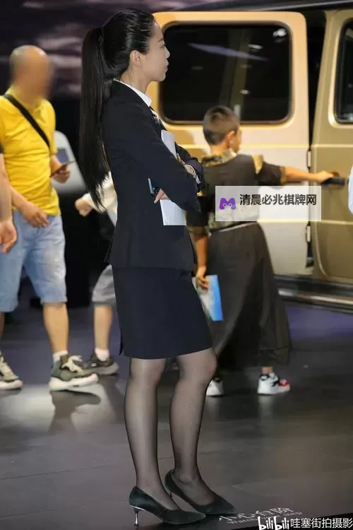 探索魅力与秘密:走进中国丝袜俱乐部的精彩世界图1