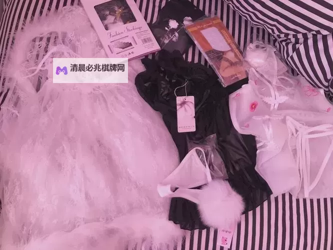 精彩纷呈,尽在五月婷婷的世界探索图1