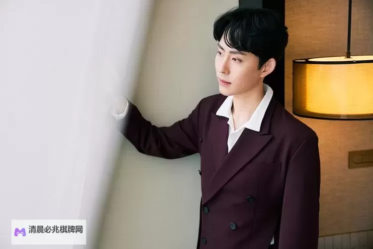 中国少爷18帅哥直播引爆热潮,魅力无限吸引千万粉丝图1