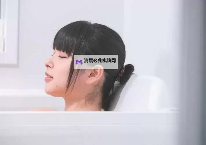 浴室少女二十天纪实:感受那一幕幕感动的图片图1