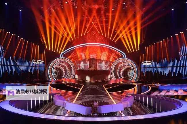 《中国梦之声20进12：声动梦想的华丽转折》图1