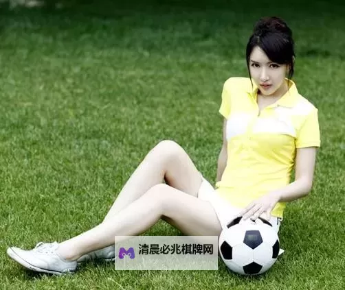 关于张婉悠艳照的网络曝光事件分析图1